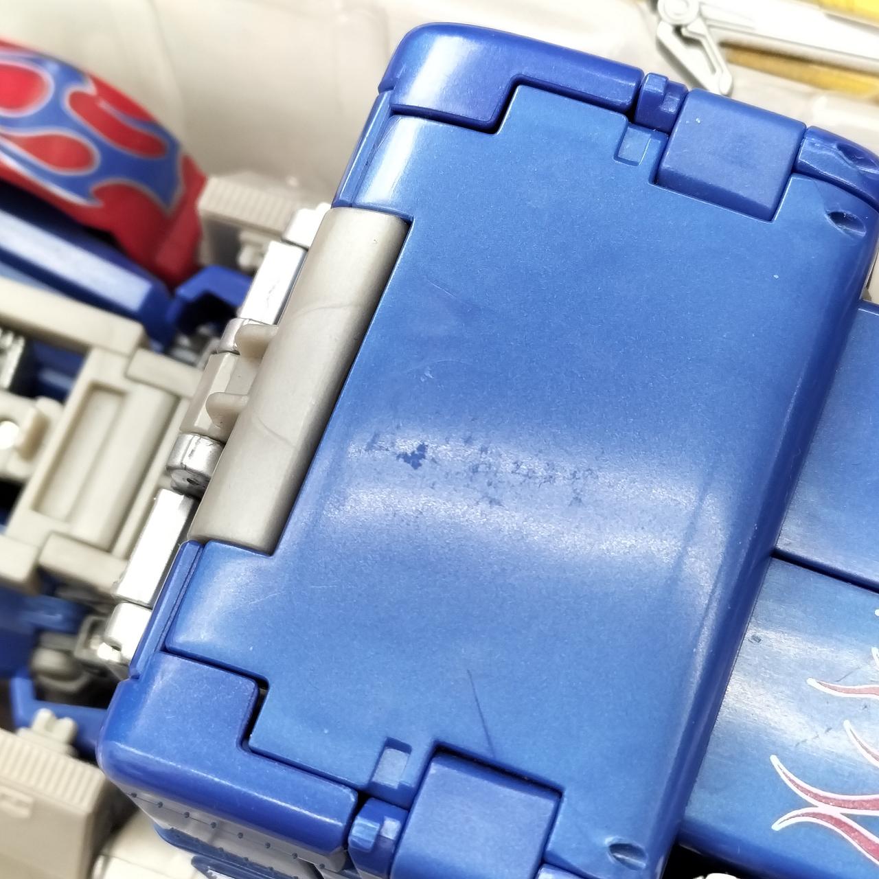 スレキズあり