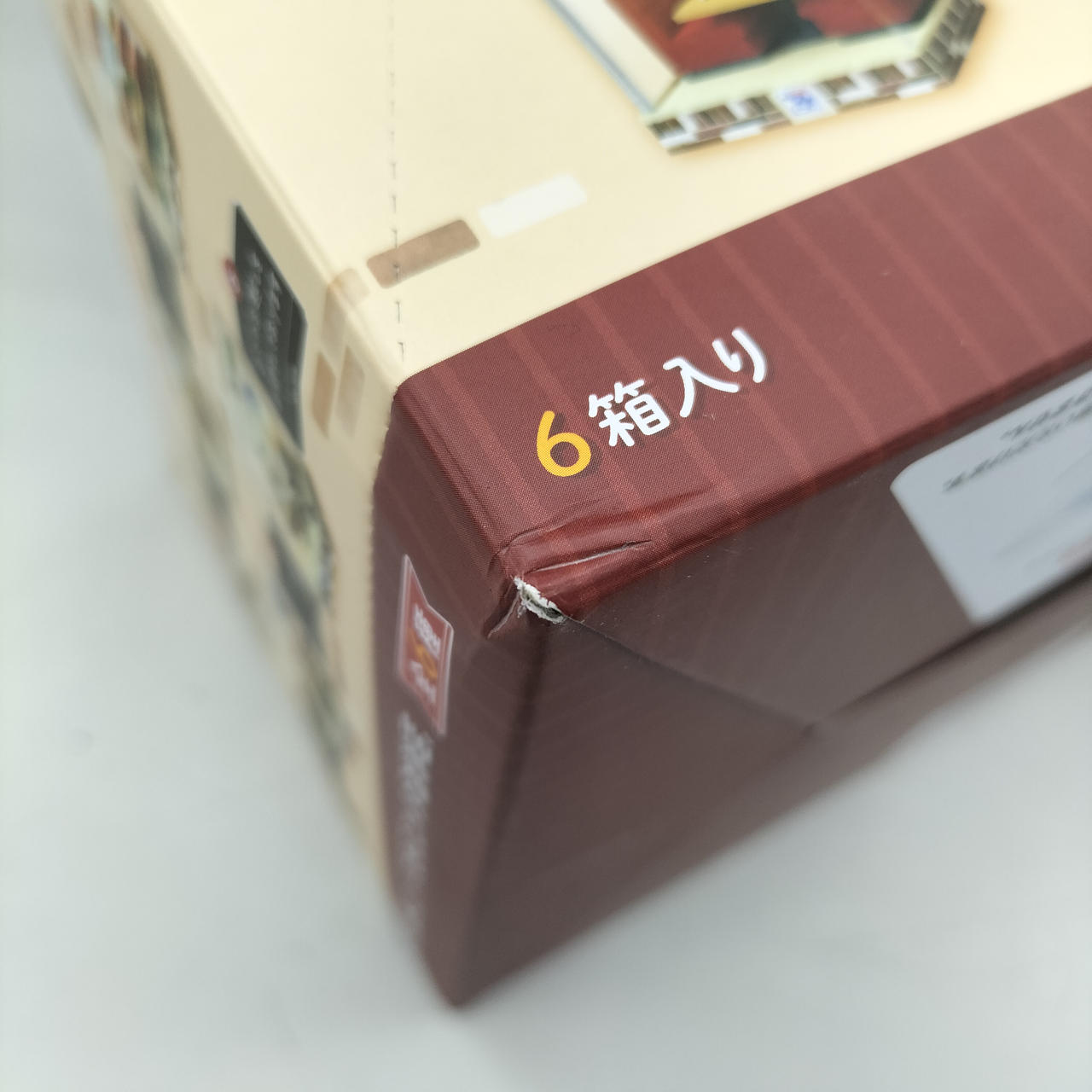 角、凹みあり
