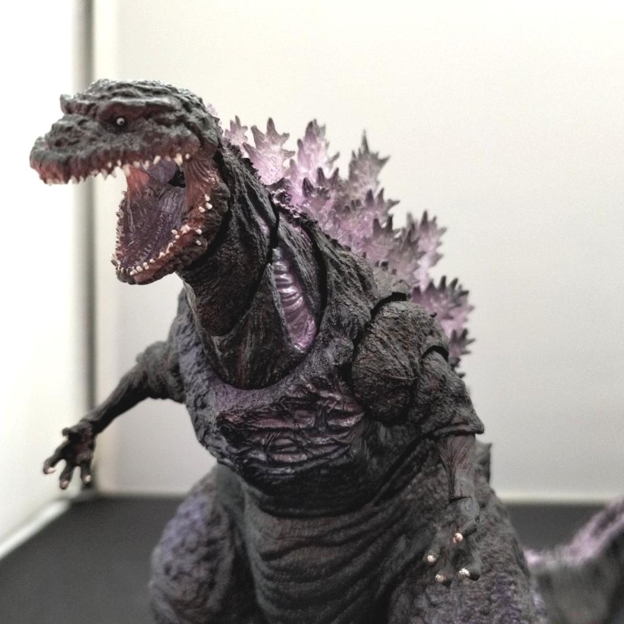 下顎外れやすくなっています