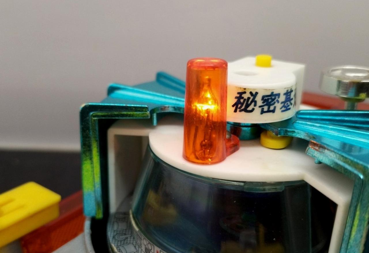 ライト一部光ります