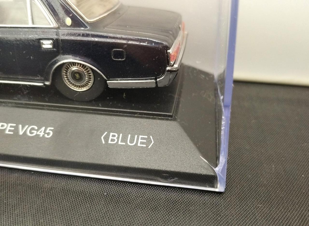 ケースヒビ割れ有