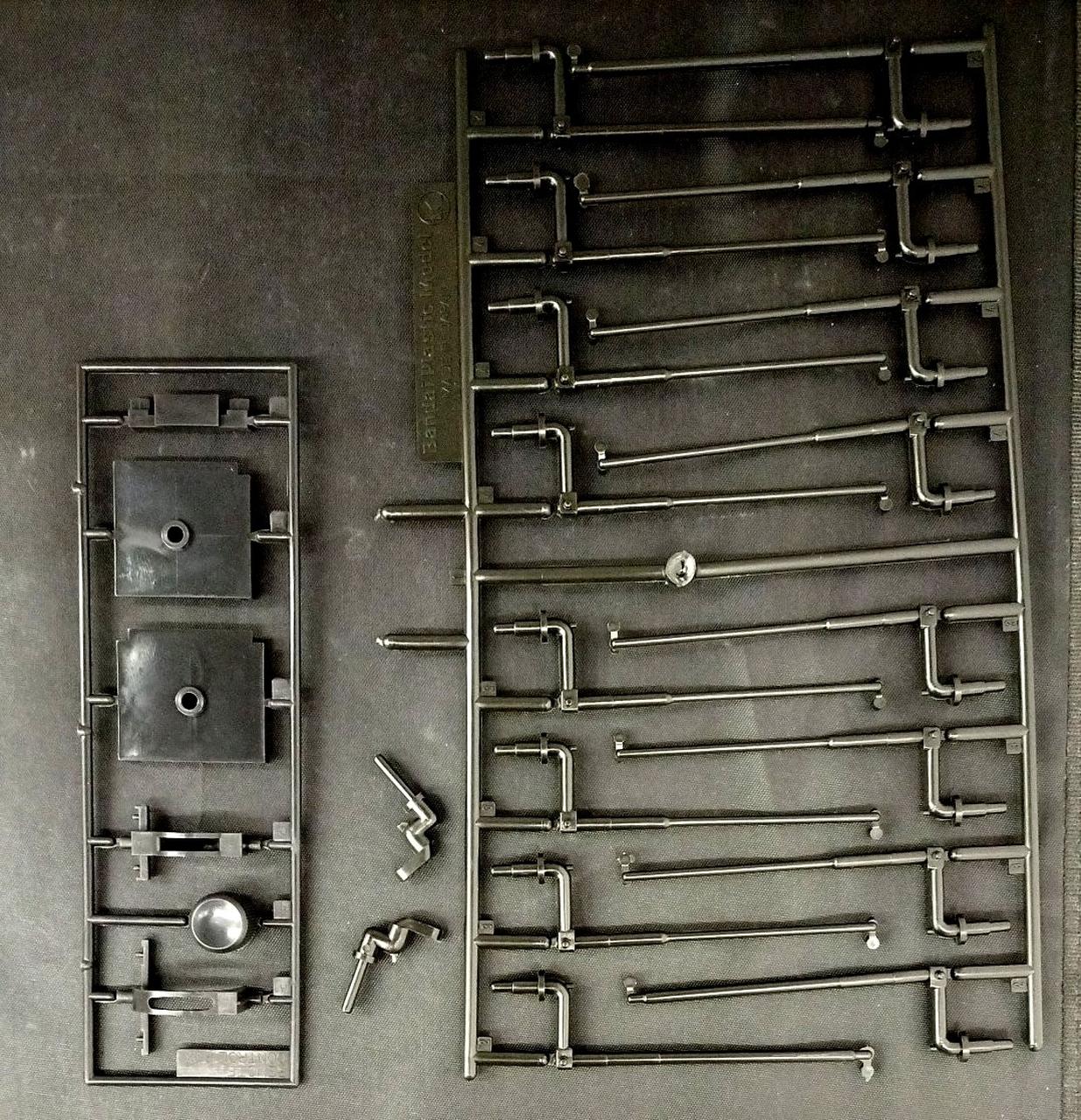 ランナー外れパーツ有