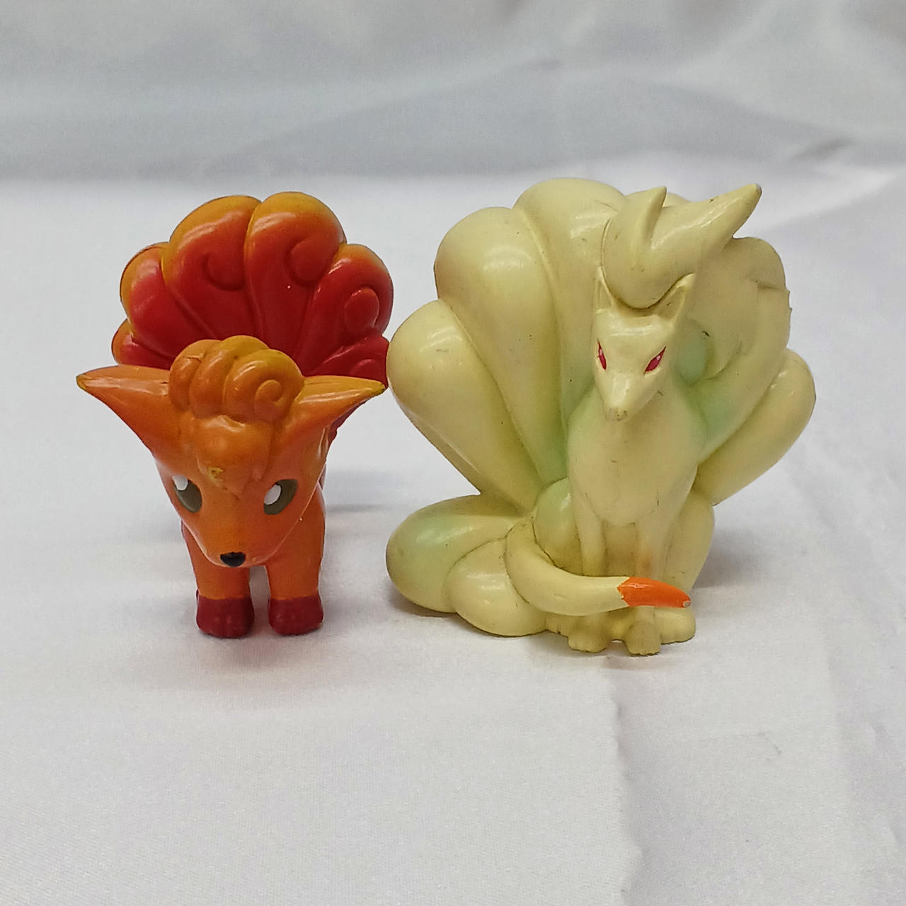 モンコレ ロコン　キュウコン　2セット ポケモン|ロコン&キュウコン|【ハードオフ公式通販】オフモール