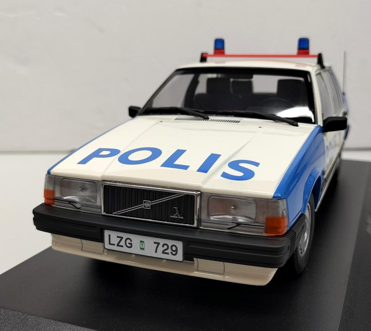 ミニチャンプス|ボルボ 740 GL 1986 スウェーデン警察 パトカー