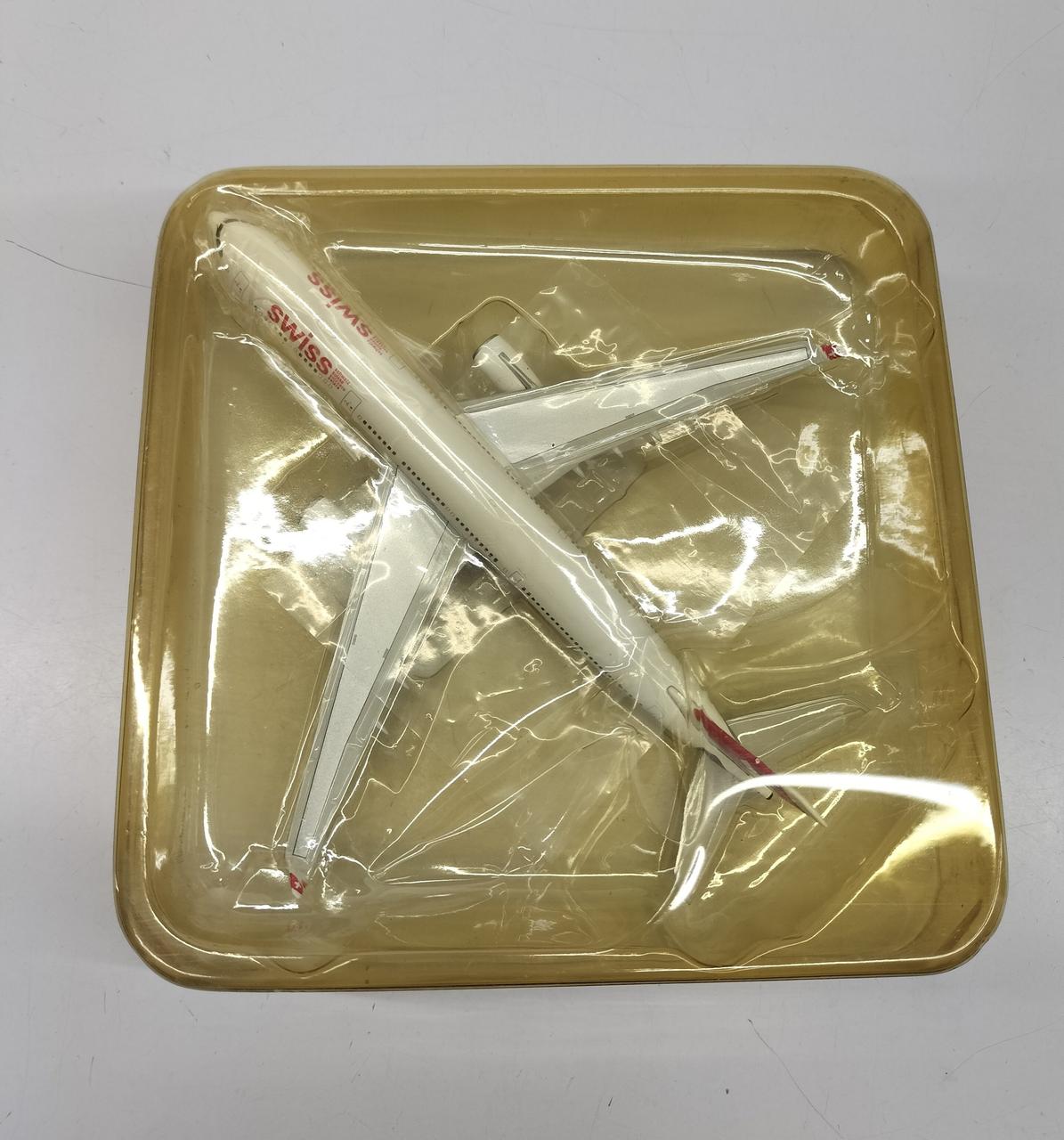 ブリスターに変色あり