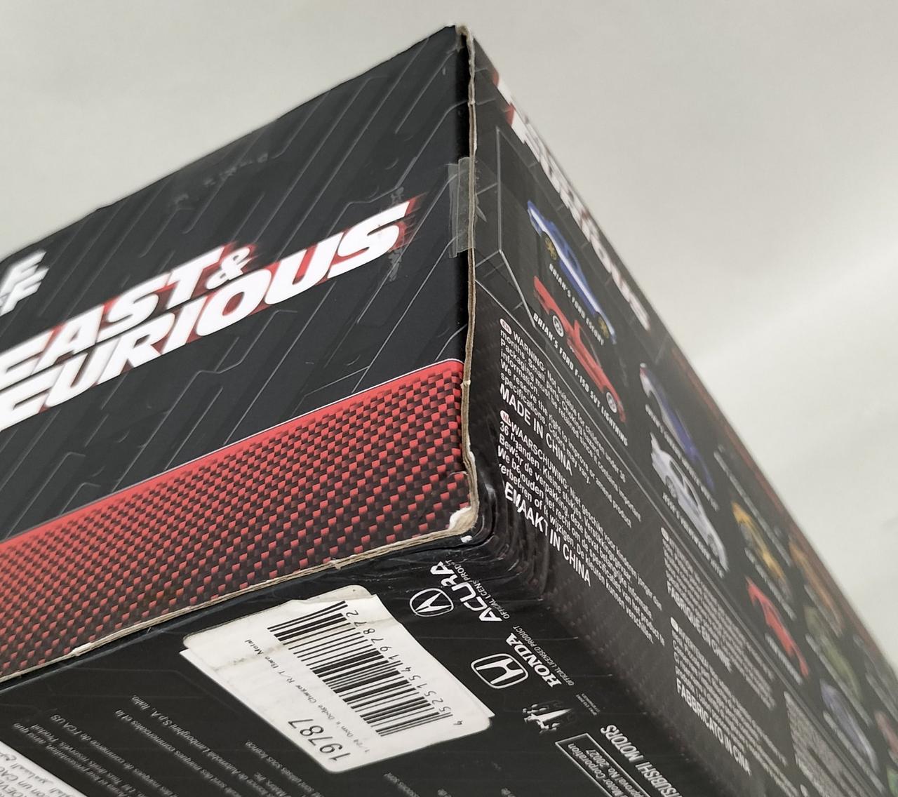 箱の角部分などイタミありです