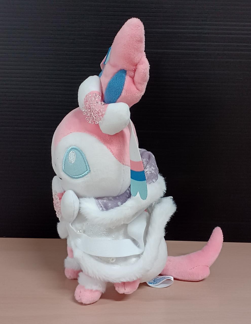 ポケモン★♥ニンフィア　サンタ♥★ぬいぐるみ ポケモンセンター|ニンフィアサンタぬいぐるみ|HARDOFFオフ