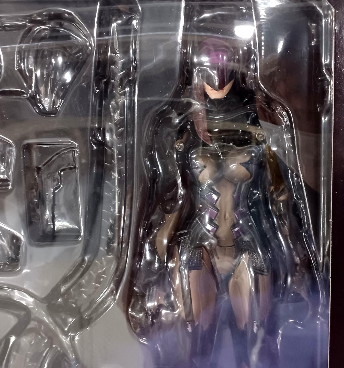 スクウェア・エニックス|PLAY ARTS改 キャットウーマン|【ハードオフ