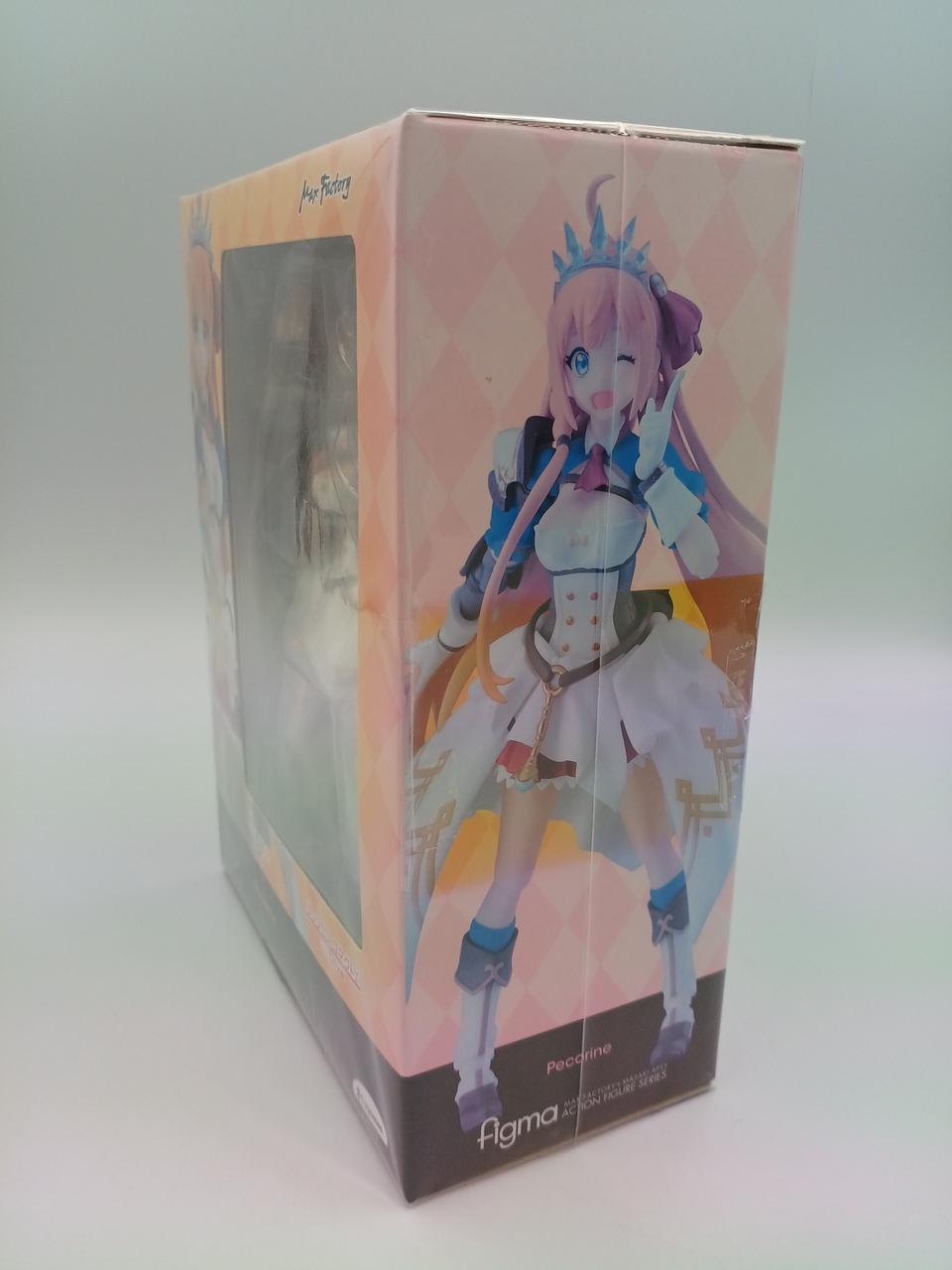 外箱にヤケがございます。