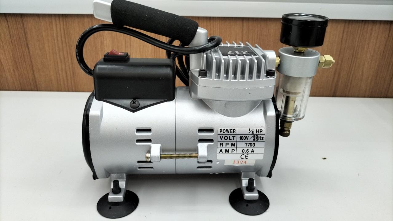 Fairfield コンプレッサー Air Compressor Generator 10 Gallon - Campbell Hausfeld - GR2100