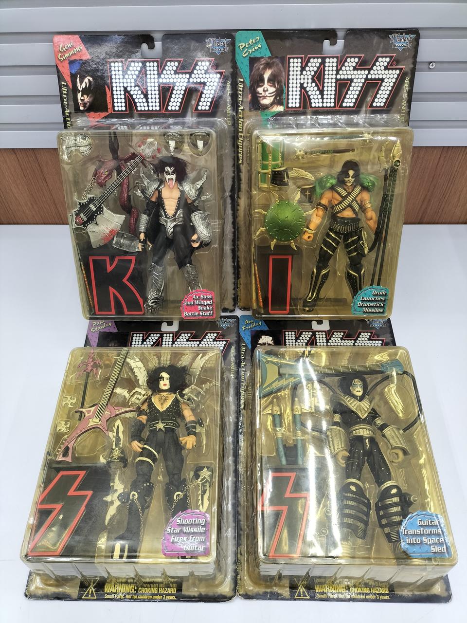 KISS アクションフィギュア 4体セット マクファーレントイズ KISS アクションフィギュア 4体セット マクファーレントイズ