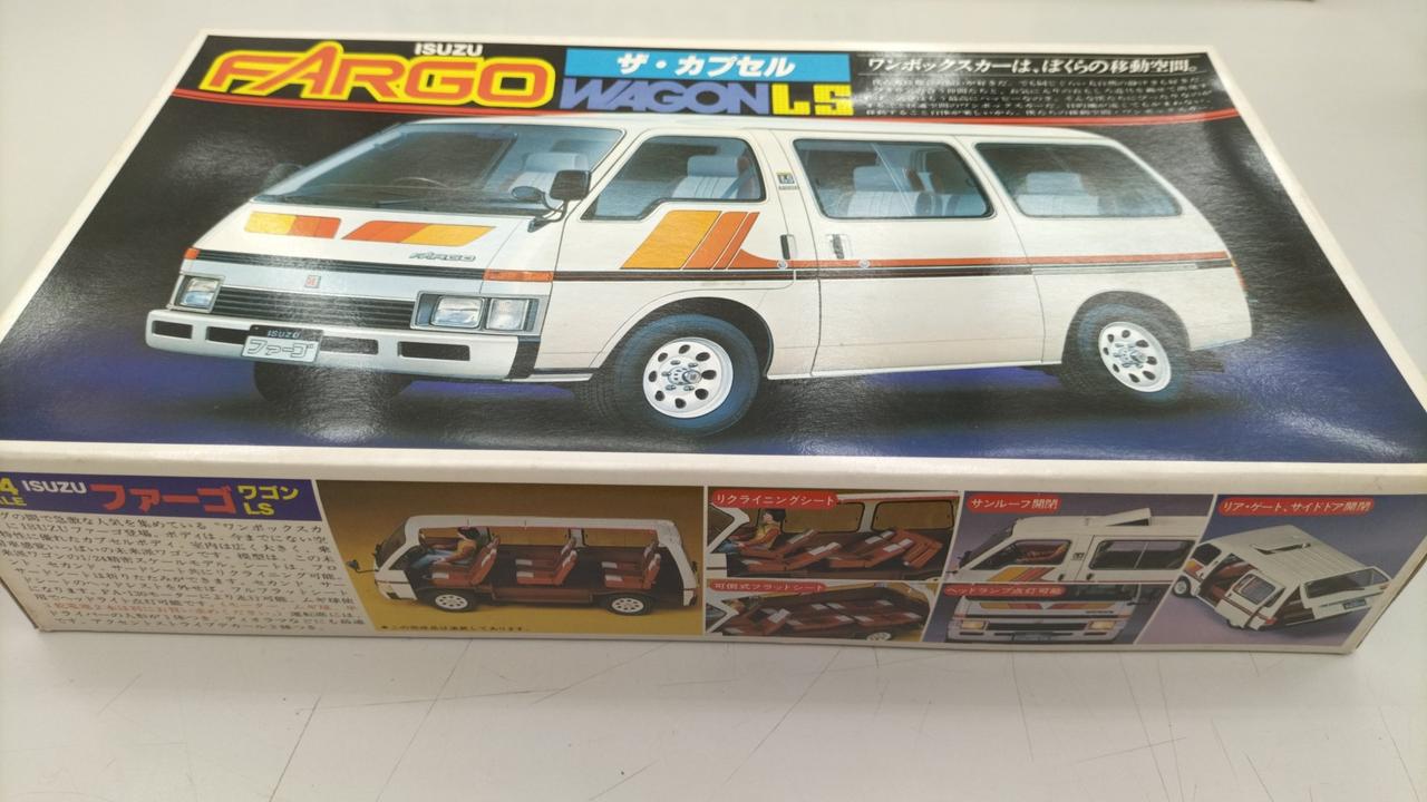BANDAI|1/24ファーゴワゴンLS|HARDOFFオフモール（オフモ