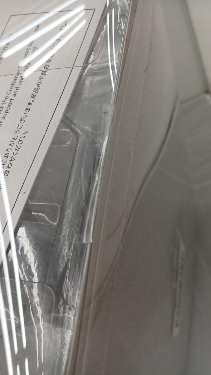 未開封ですが検品の為箱下から開封しました