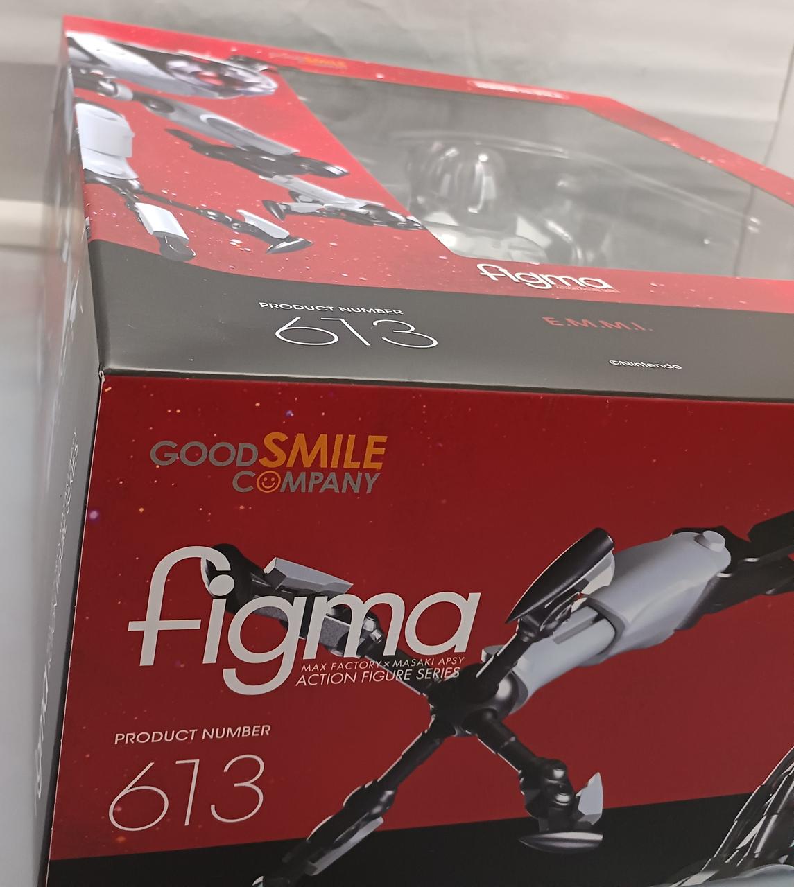 へこみあります。