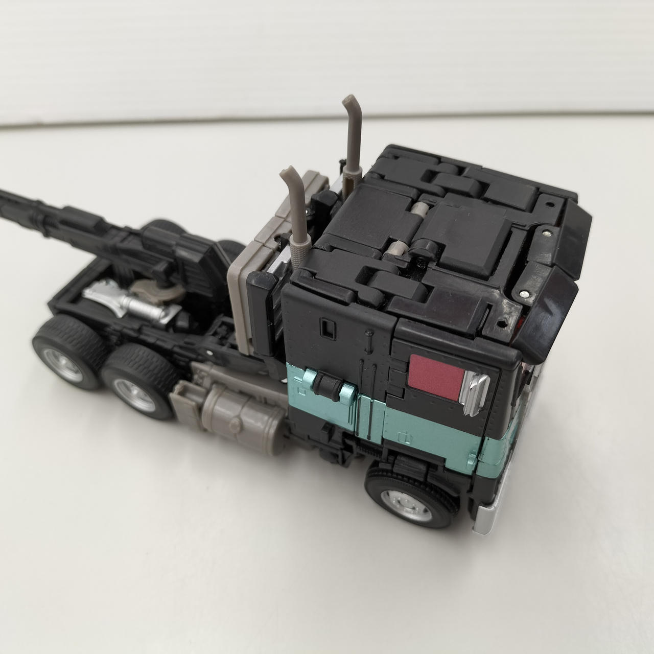 トランスフォーマー ネメシスブレイカー ハズブロ版 Amazon.com