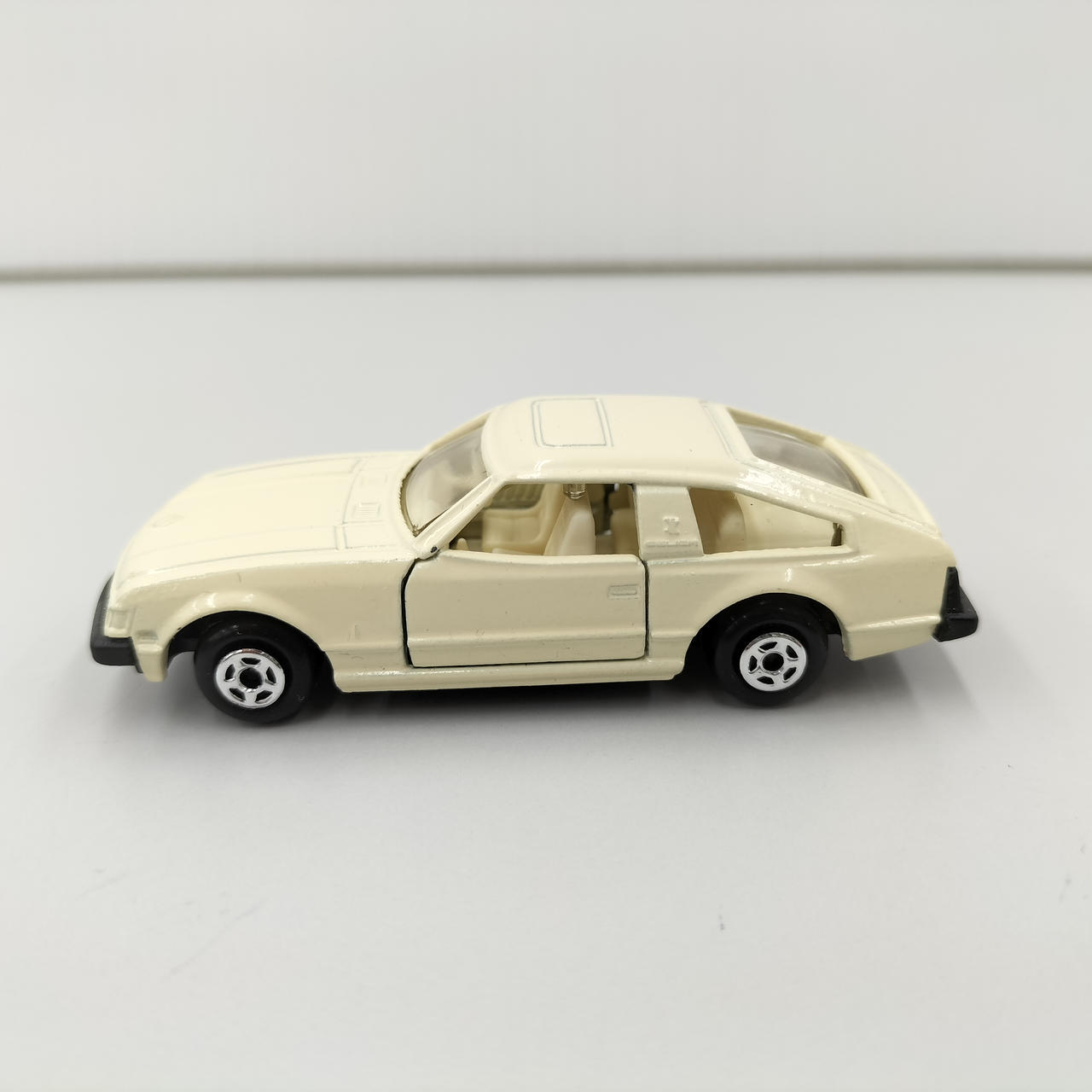 マッチボックス(MATCHBOX)|1/61 J-21 セリカXX 2600G|HARDOFF