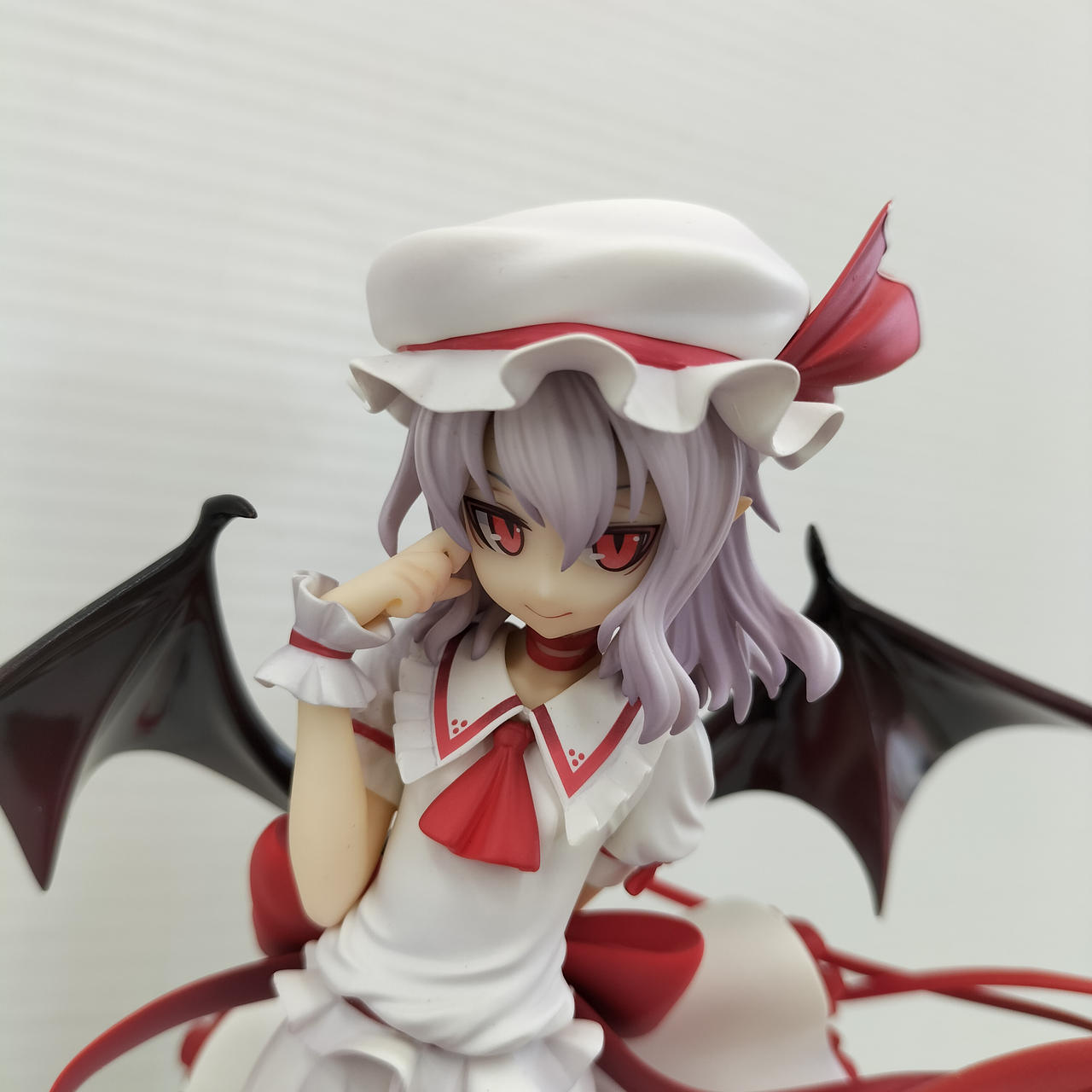 永遠に紅い幼き月 レミリア・スカーレット 東方Project 1/8 キューズQ Amazon.co.jp: “永遠に紅い幼き月” レミリア・スカーレット