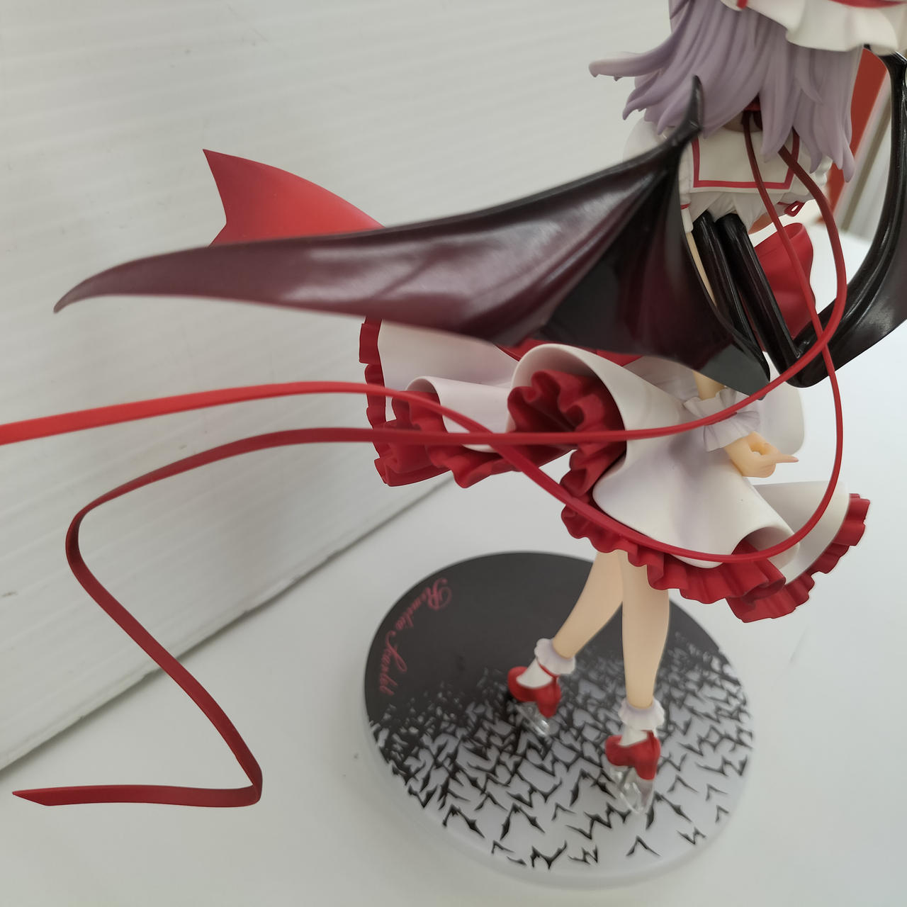 永遠に紅い幼き月 レミリア・スカーレット 東方Project 1/8 キューズQ 新品】東方Project “永遠に紅い幼き月” レミリア・スカーレット