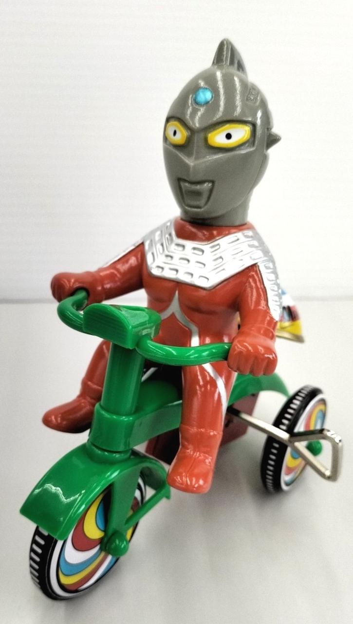 M1号 ブルマァク復刻 ウルトラセブン三輪車 ワンフェス WF2025s M1号 ブルマァク復刻 ウルトラセブン三輪車 ワンフェス WF2025s