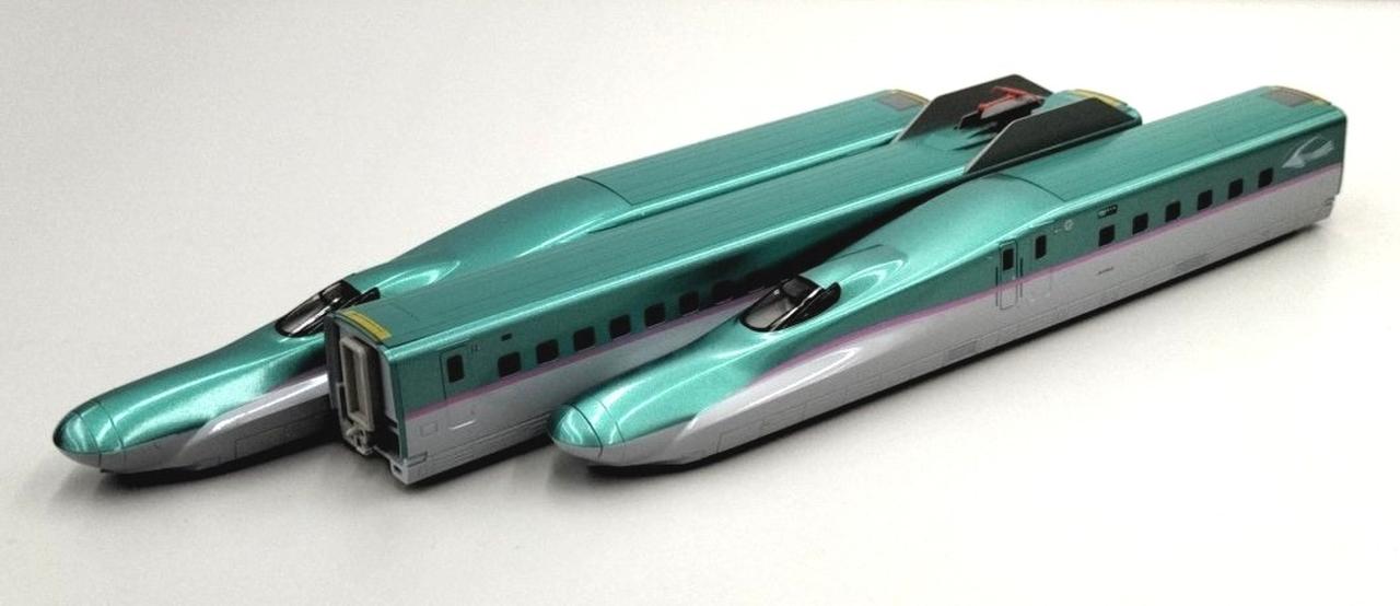 KATO　E5系　はやぶさ　現行品 Amazon | カトー(KATO) Nゲージ E5系新幹線「はやぶさ」 基本
