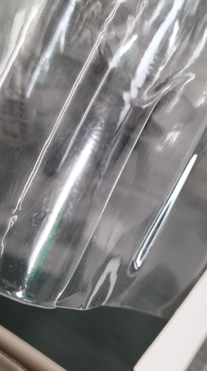 ブリスター割れあり