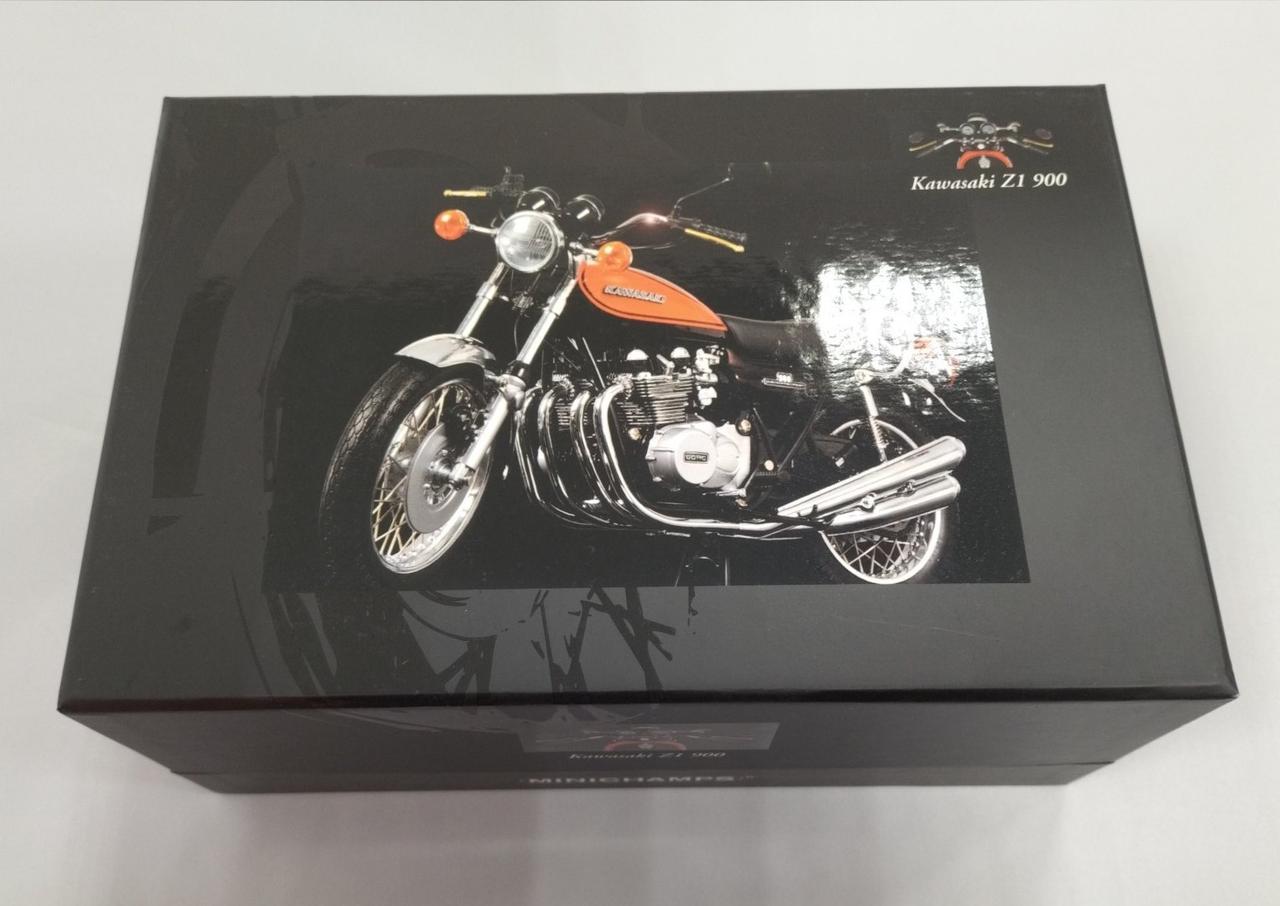 ミニチャンプス 1/6 Z1 MINICHAMPS ミニチャンプス 1/6 Kawasaki Z1 900 MINICHAMPS 1