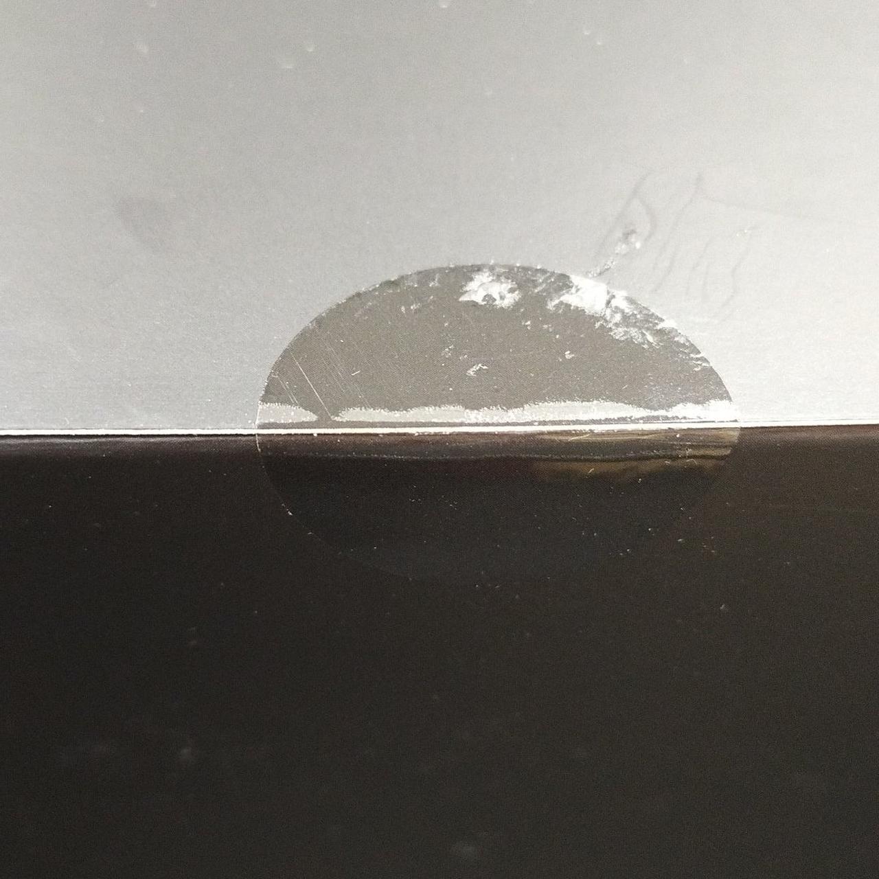 テープ一部擦れ傷あり、未開封と思われます