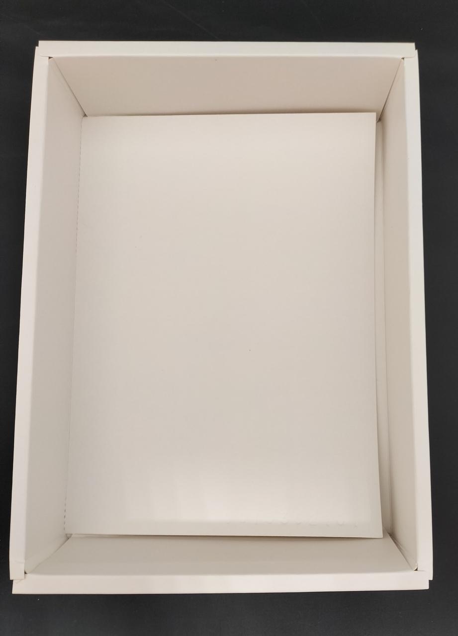 箱の内側反っています