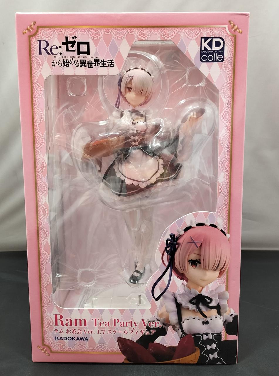 外箱に擦れ傷ありです。