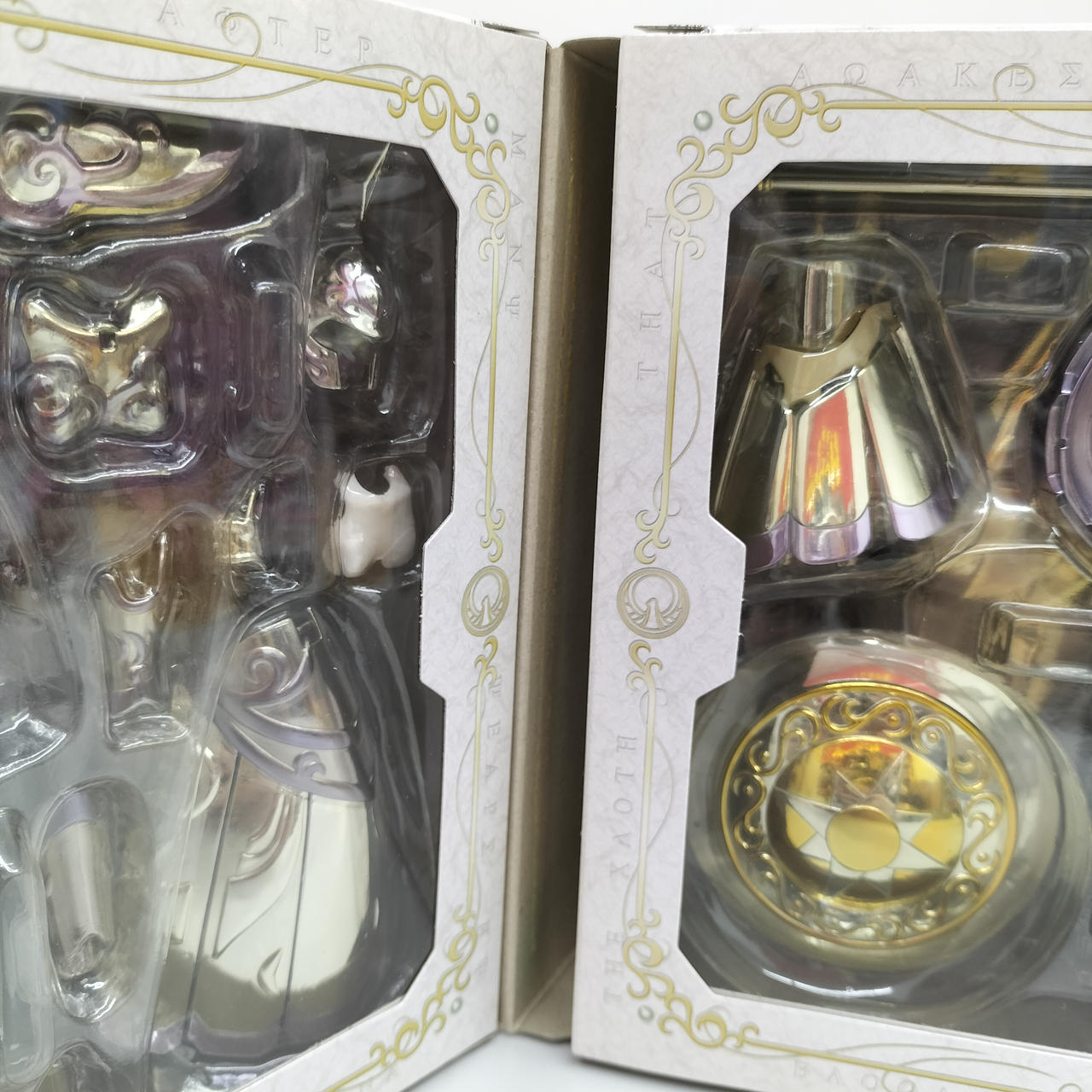 箱一部剥がれあります