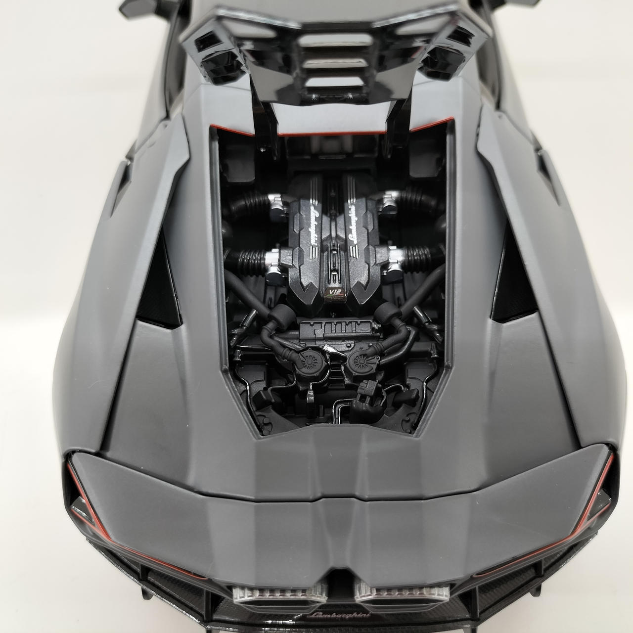 マイスト(MAISTO)|1/18スケールミニカー|HARDOFFオフモール