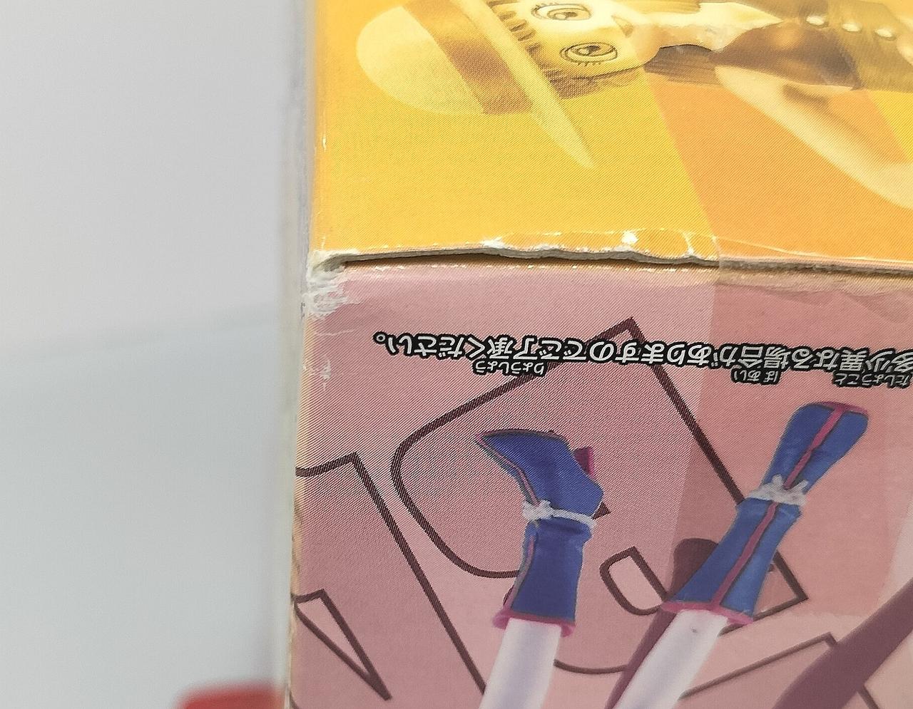 箱ダメージあり