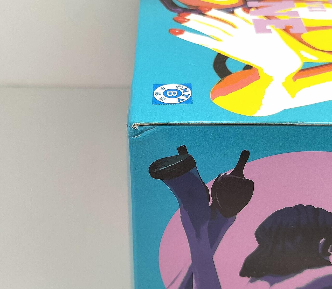 箱ダメージあり