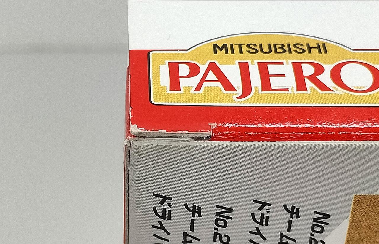 箱ダメージあり