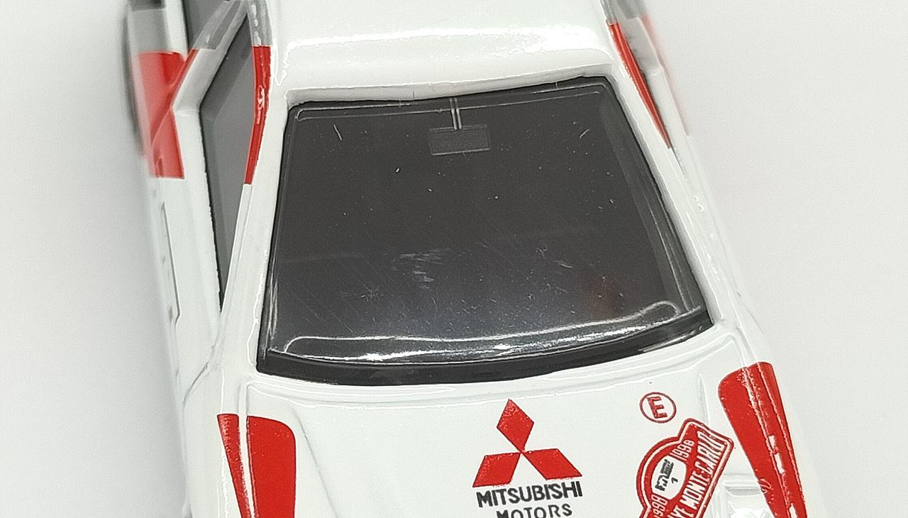 本体細かいキズあり