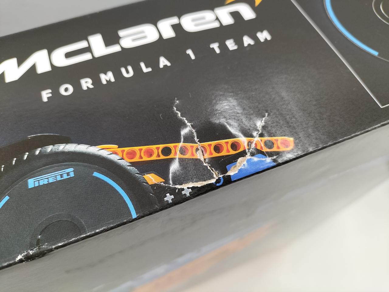 箱ダメージあり