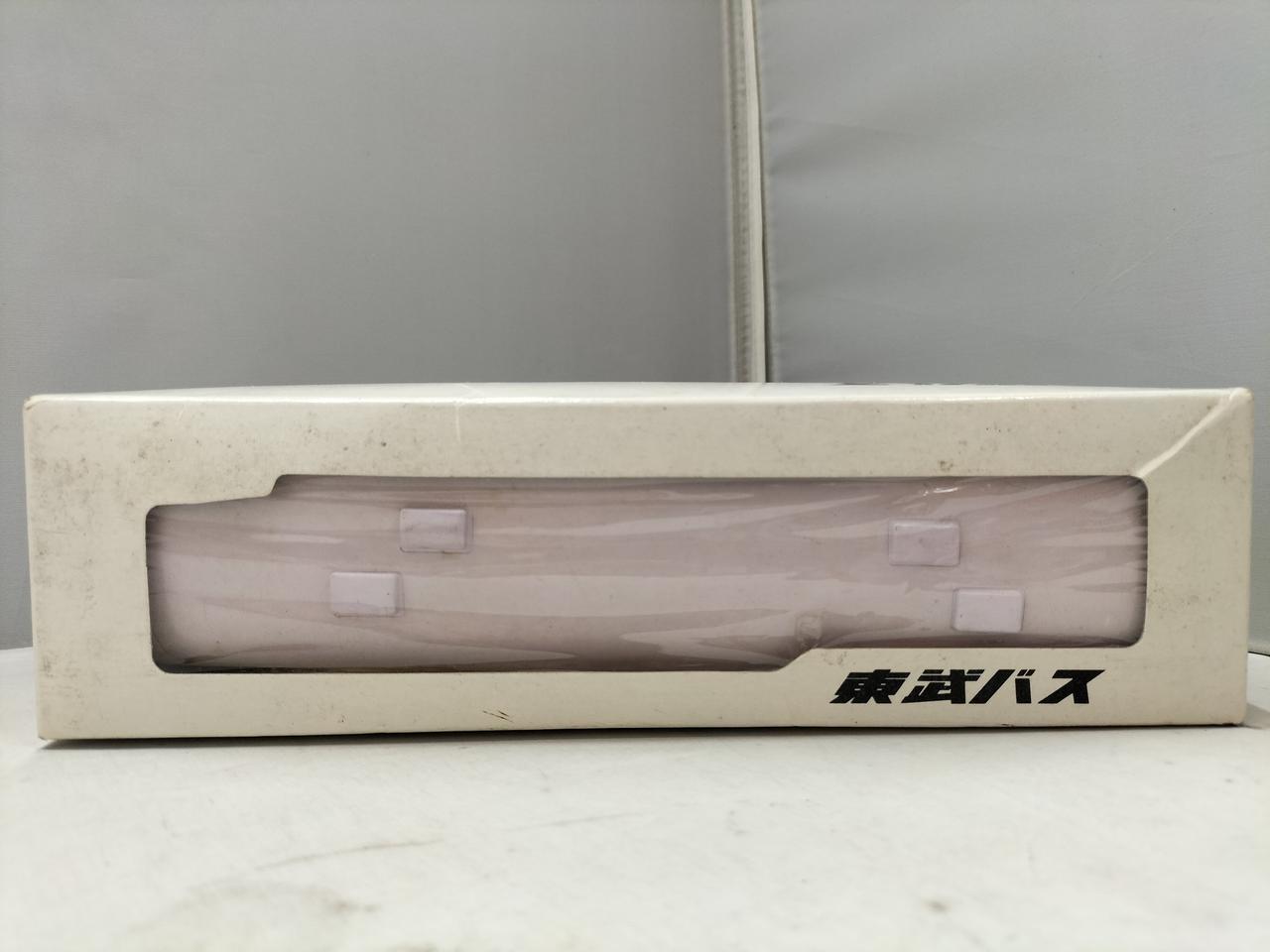 箱いたみ、汚れあり