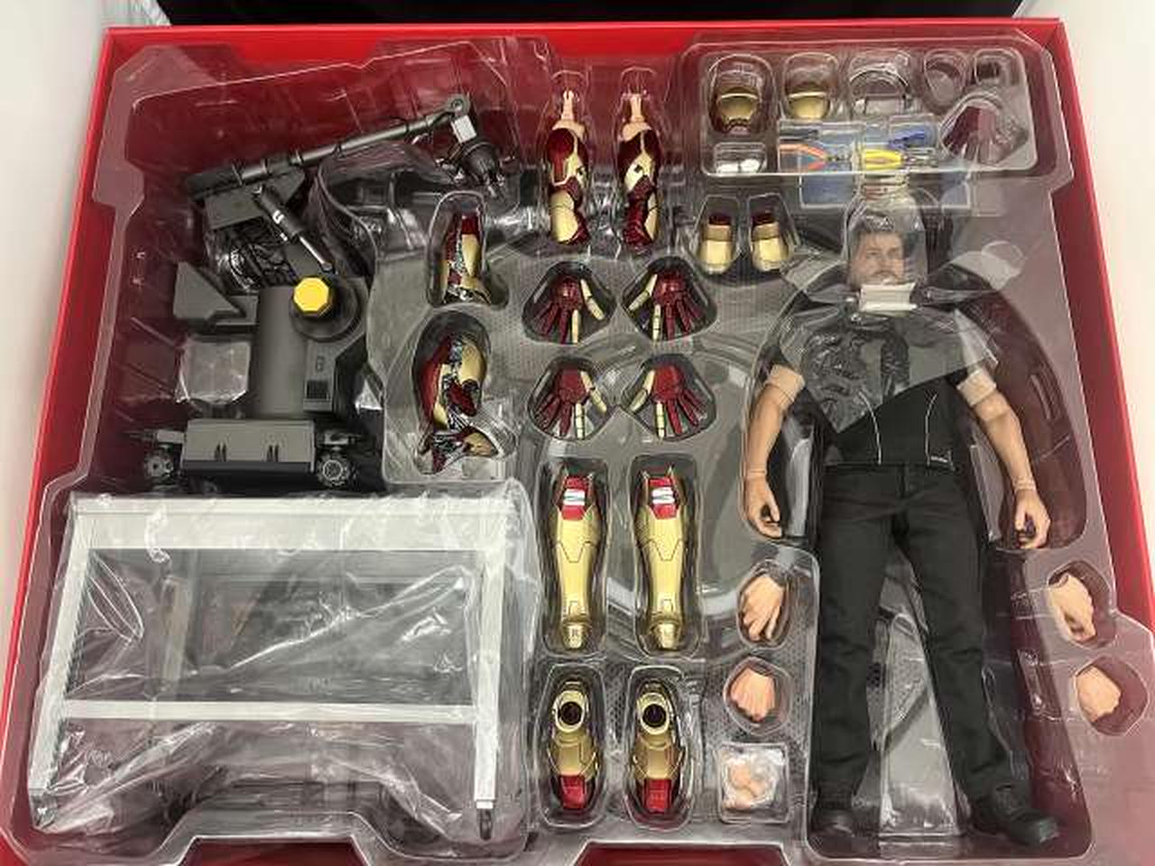 ホットトイズ(HOT TOYS)|トニー・スターク 開発作業版|HARDOFF