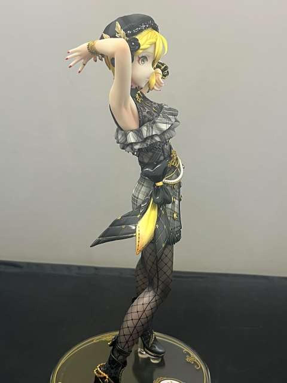 ALTER 宮本フレデリカ フィギュア 4_l.jpg