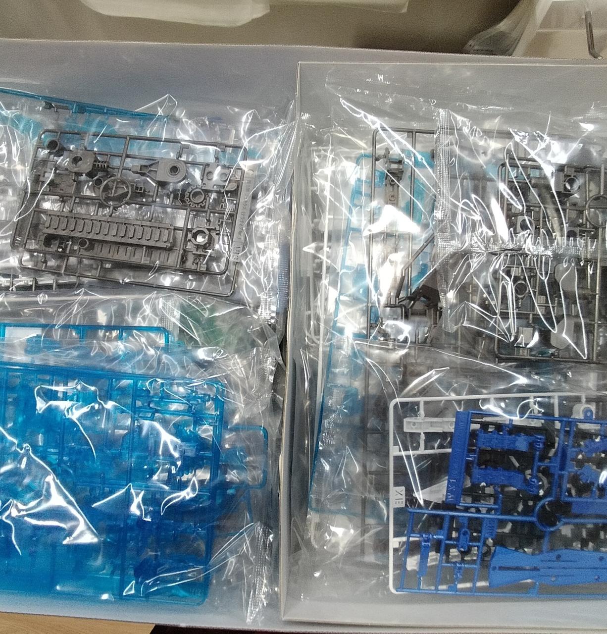 バンダイ(BANDAI)|未組み立て PG ユニコーンガンダム ペルフェクティ