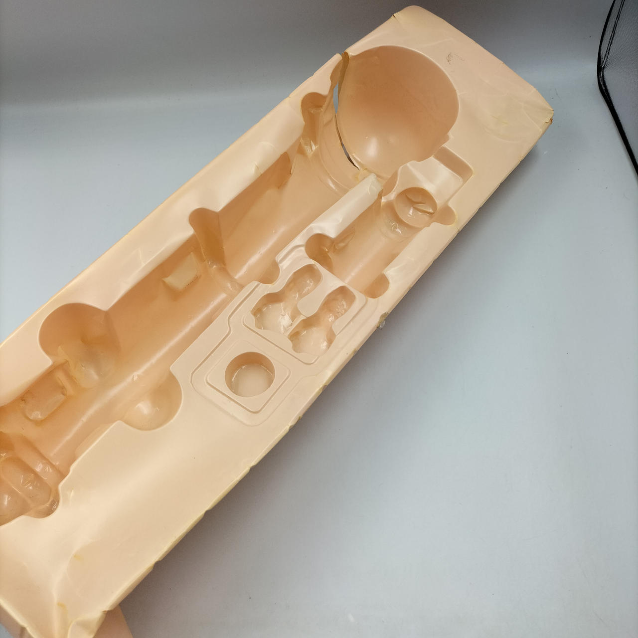 ブリスター全体的に傷み