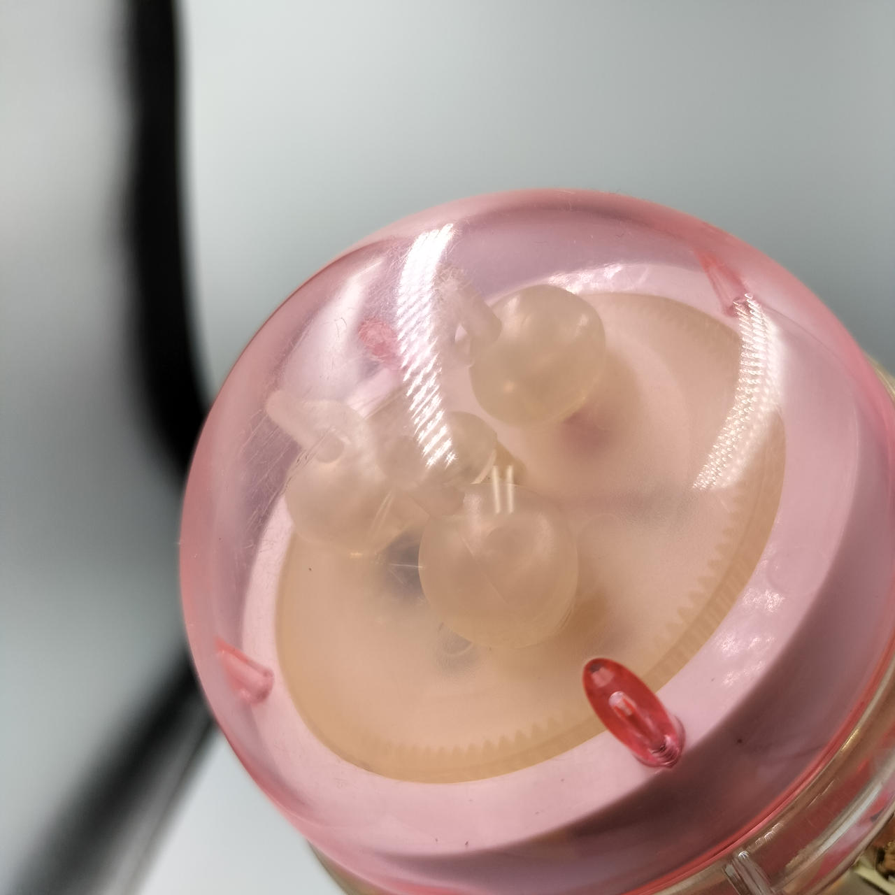 上のドーム擦り傷あり