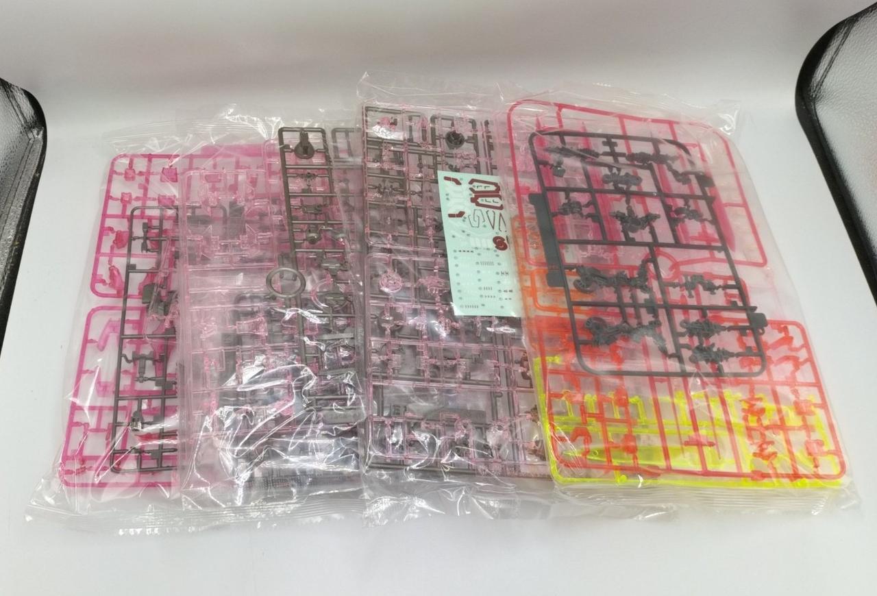 パーツ揃ってます
中袋未開封品