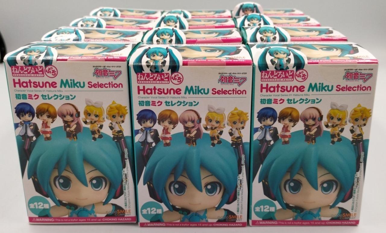 GOOD SMILE COMPANY - ねんどろいどぷち らき☆すた×ストリートファイター セット[グッドスマイルカンパ Amazon.co.jp: ねんどろいどぷち らき☆すた×ストリート
