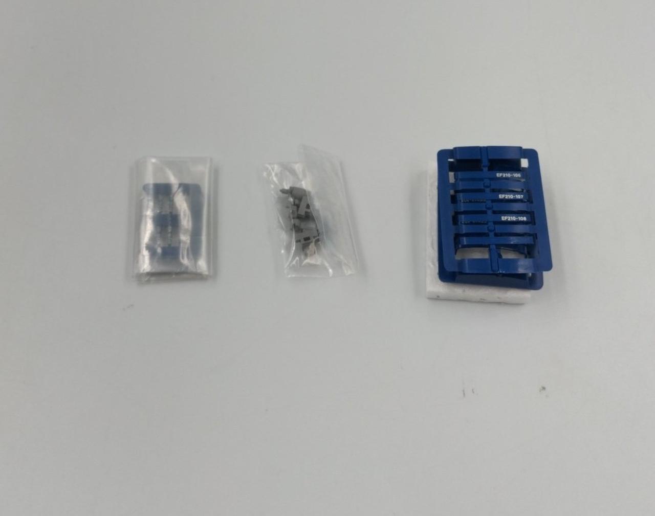 パーツ揃ってます