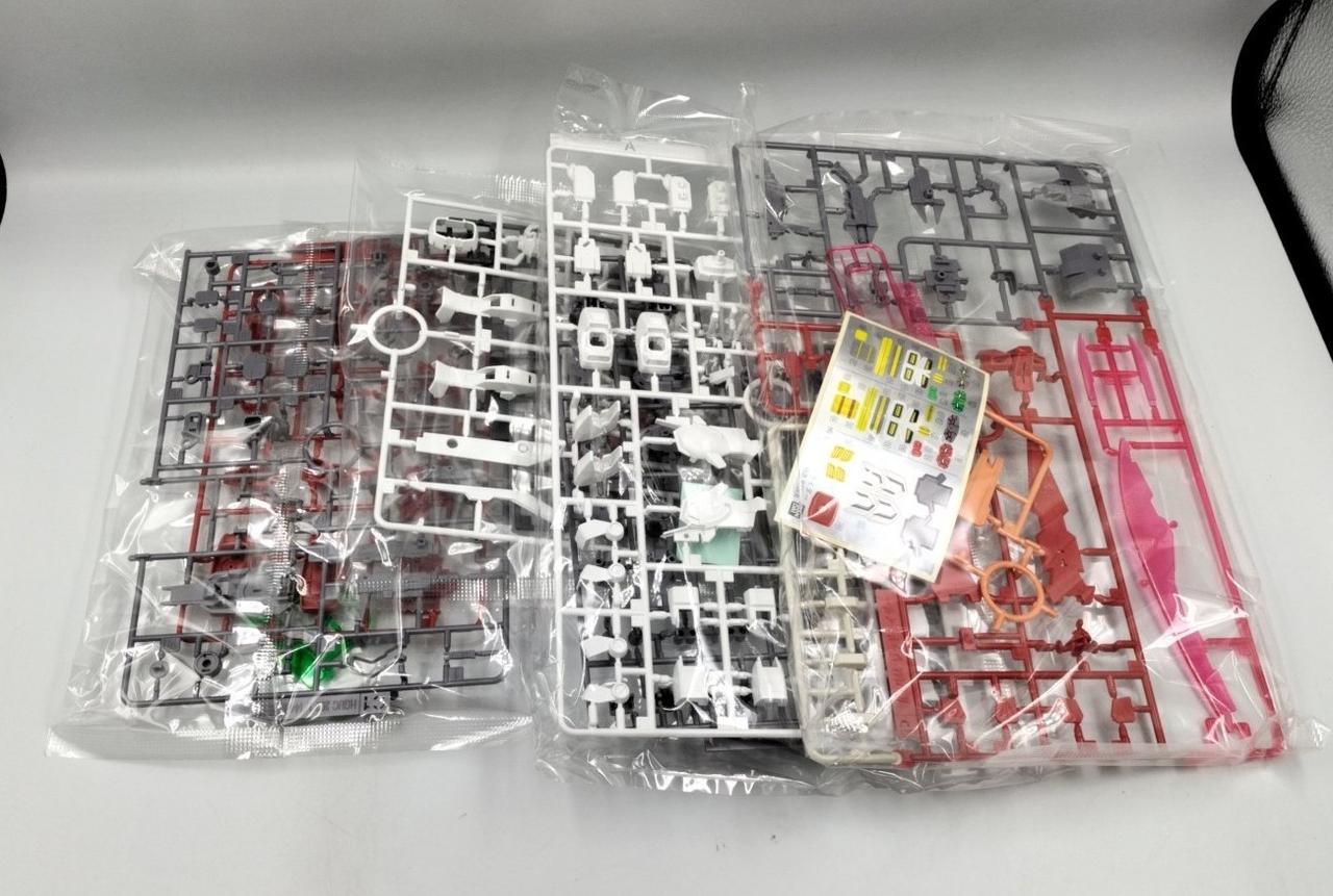 中袋未開封。パーツ揃ってます。