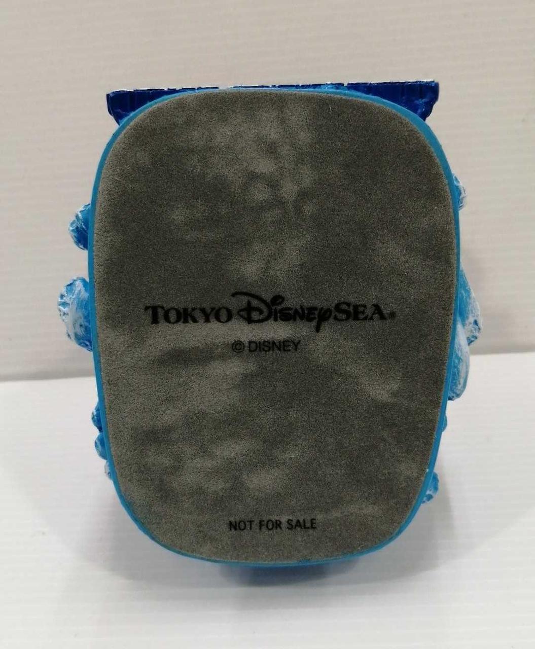 緩衝用発泡スチロール等の跡があります