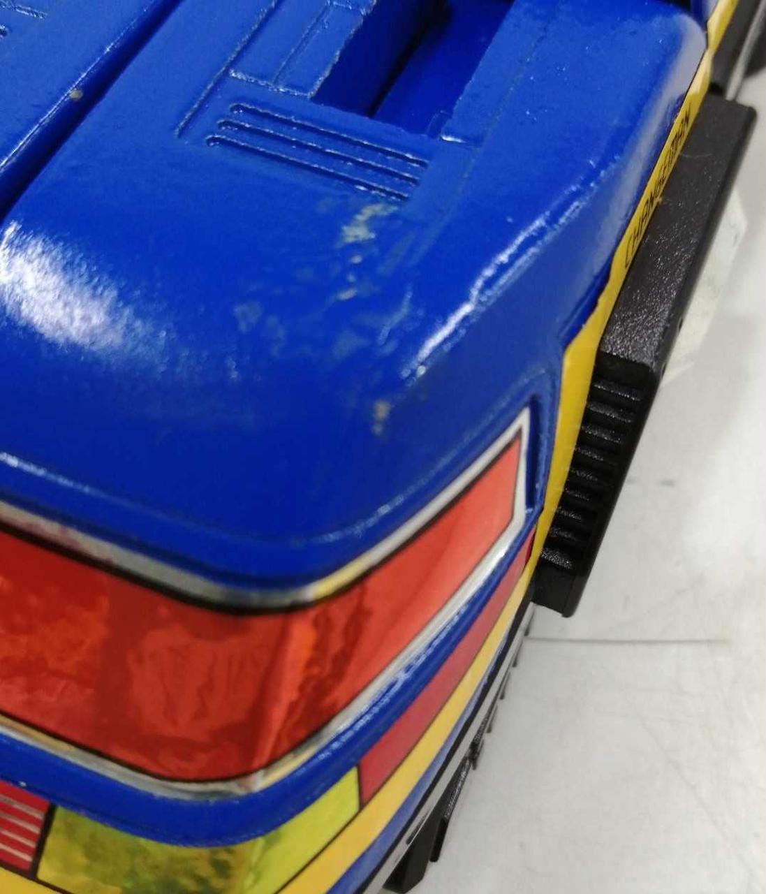 経年劣化による塗装浮きがあります