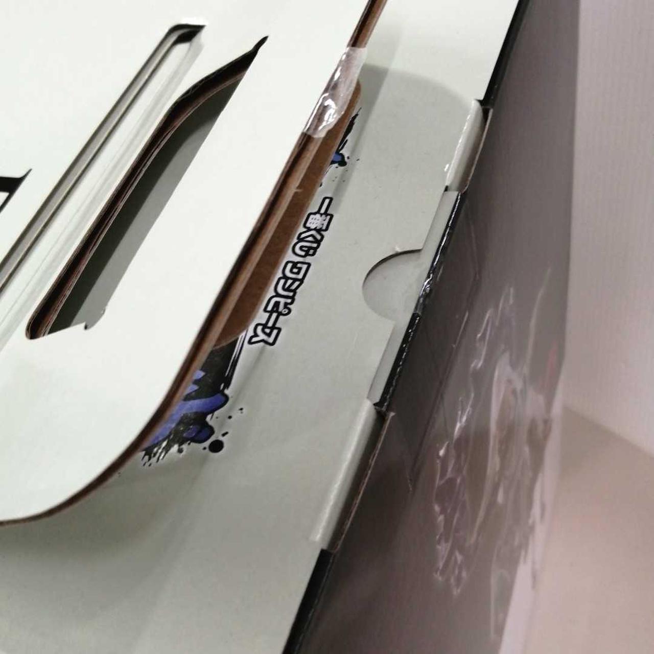 テープ1箇所破れ