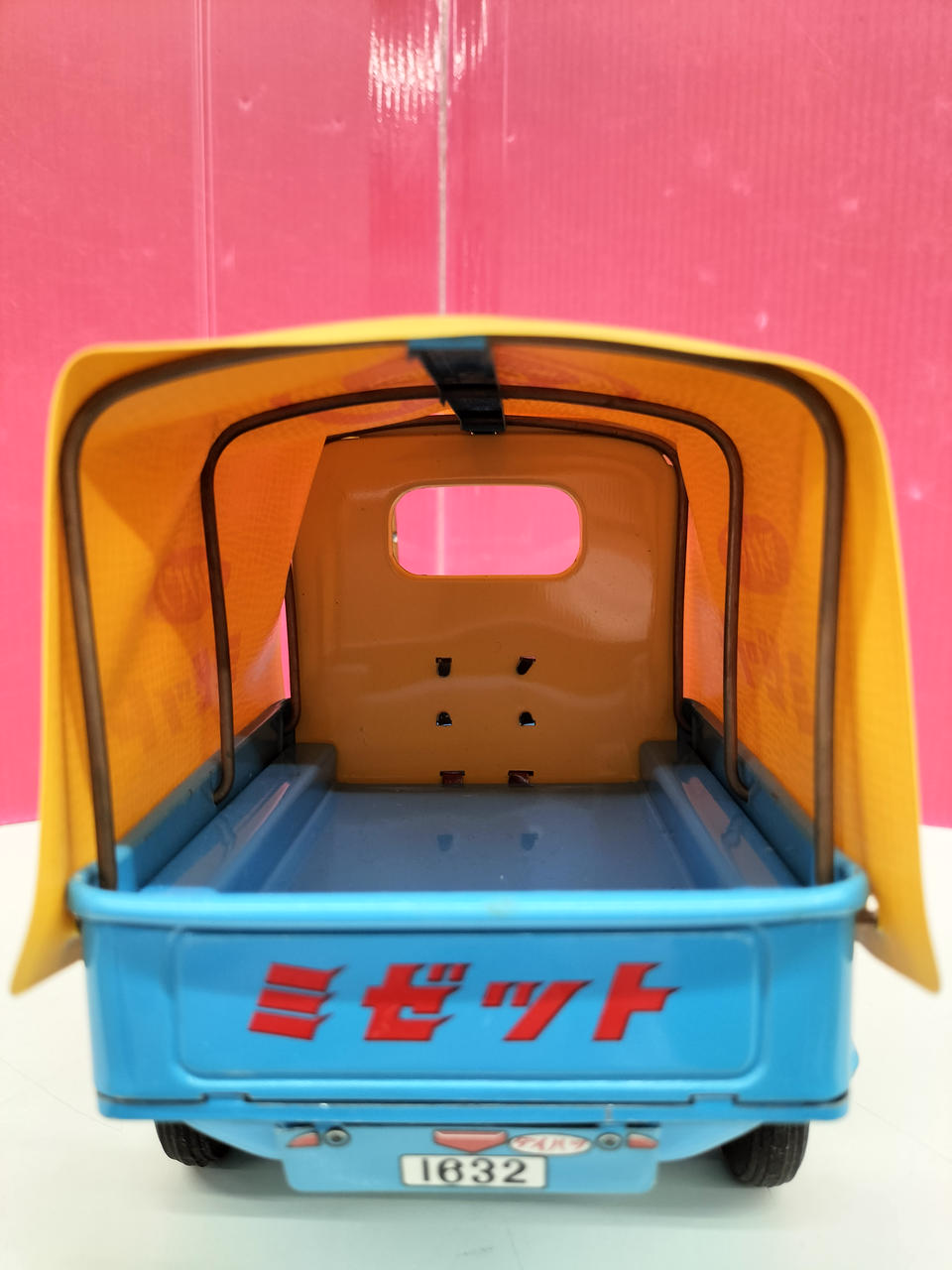 大阪ブリキ玩具資料室|街のヘリコプター ダイハツ|【ハードオフ公式